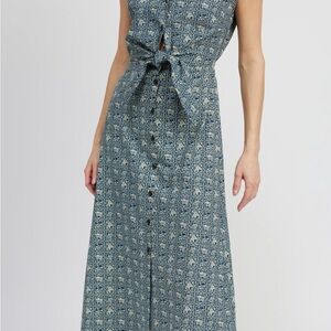 Blue Patterned Sleeveless Maxi Dress